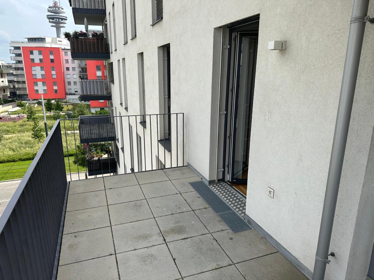 Hauptbahnhof Ferienwohnung Am Park Viena Exterior foto